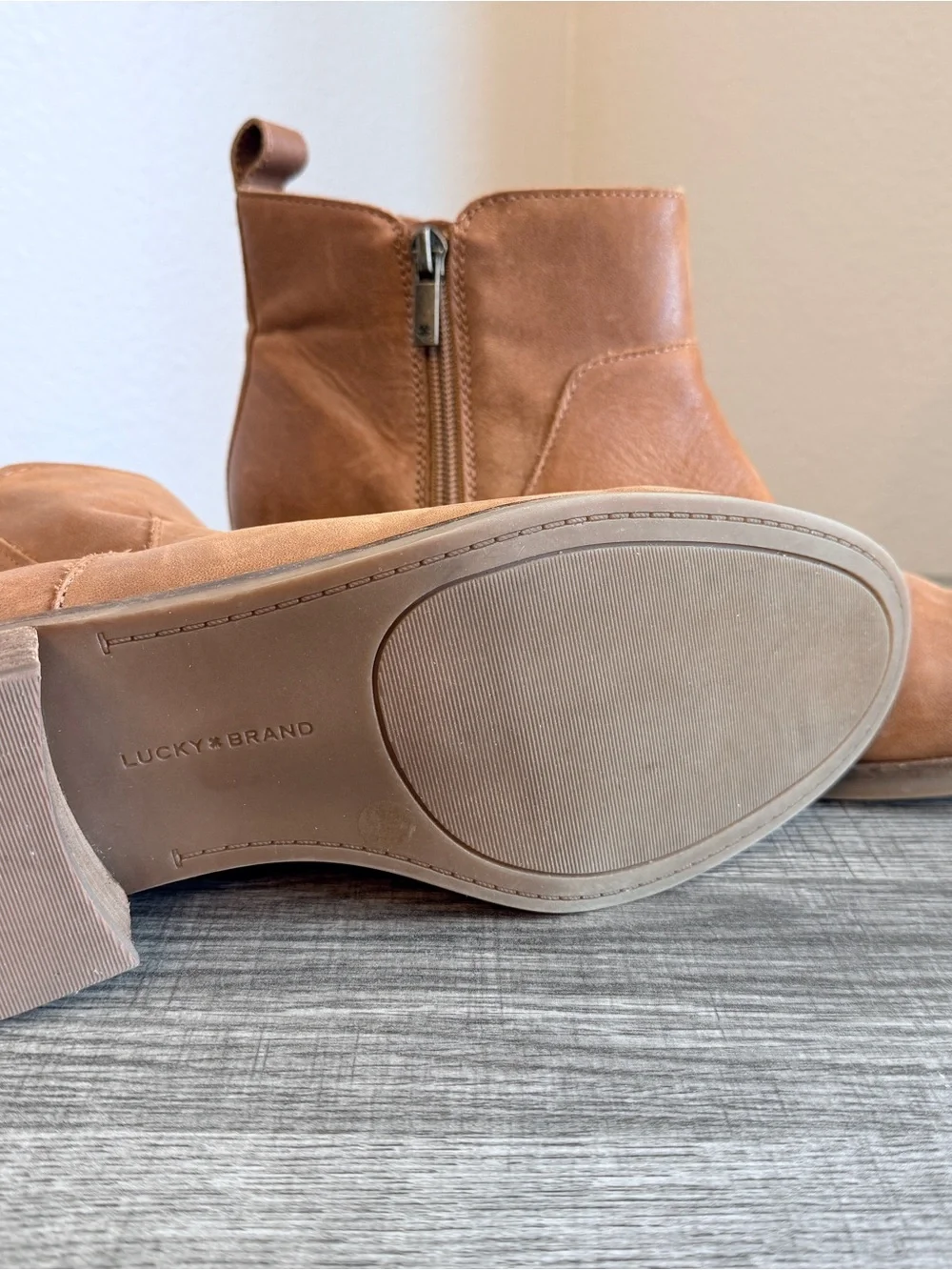 Women’s Lucky Brand Tan Leather Ankle Boots - Classic Chelsea Style